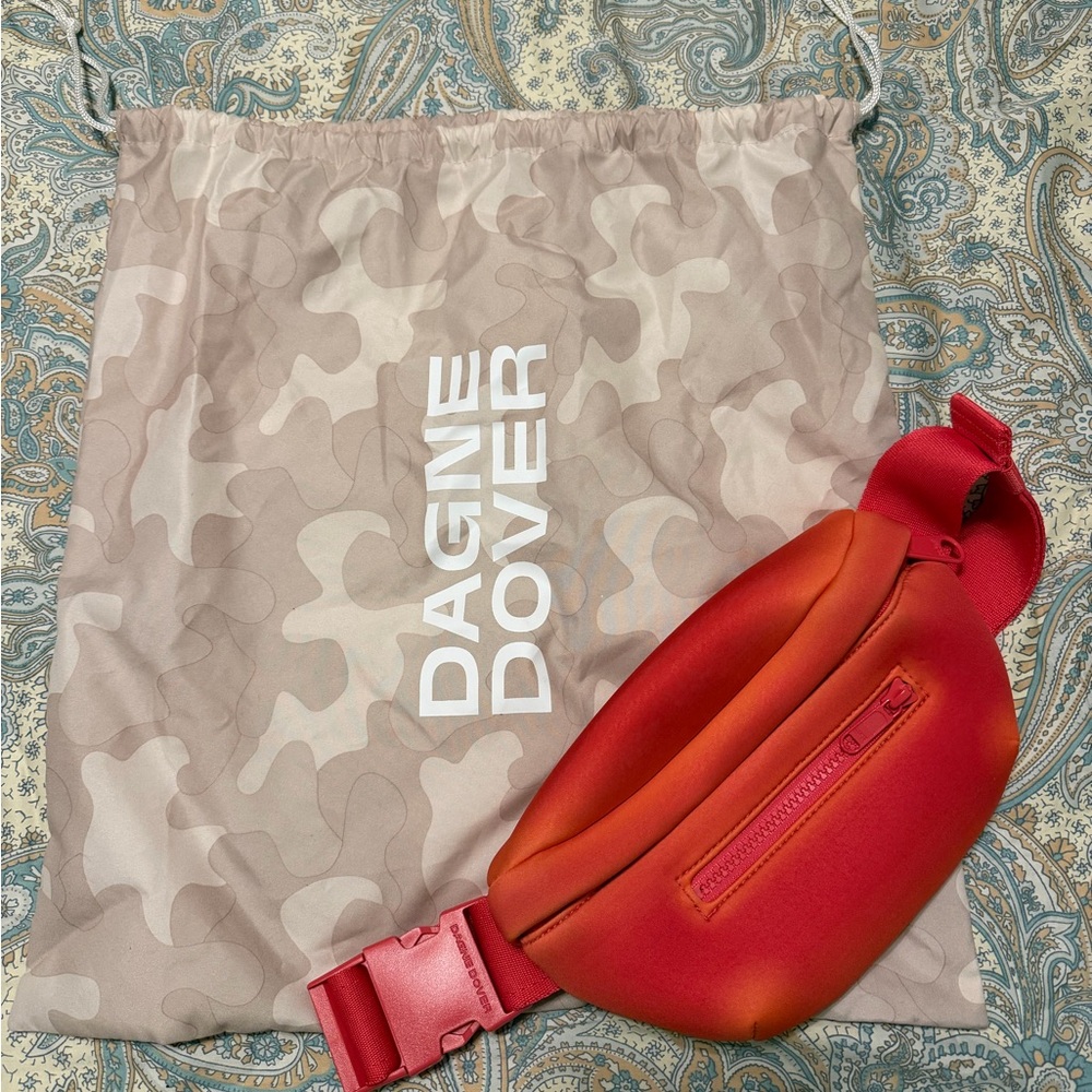 NWOT Dagne Dover Vibrant Red and Orange Belt Bag